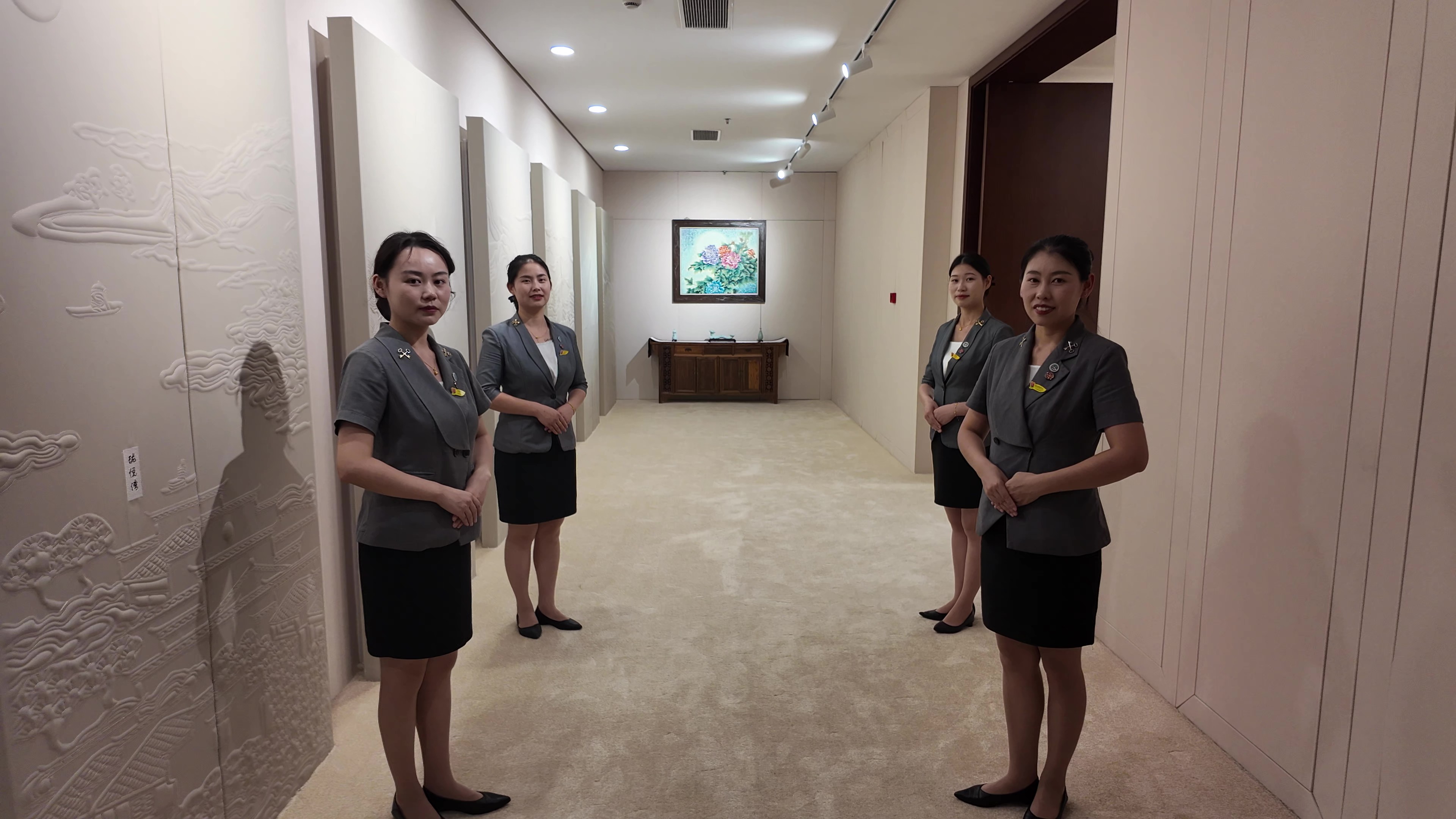 客房工作人員精神飽滿.jpg